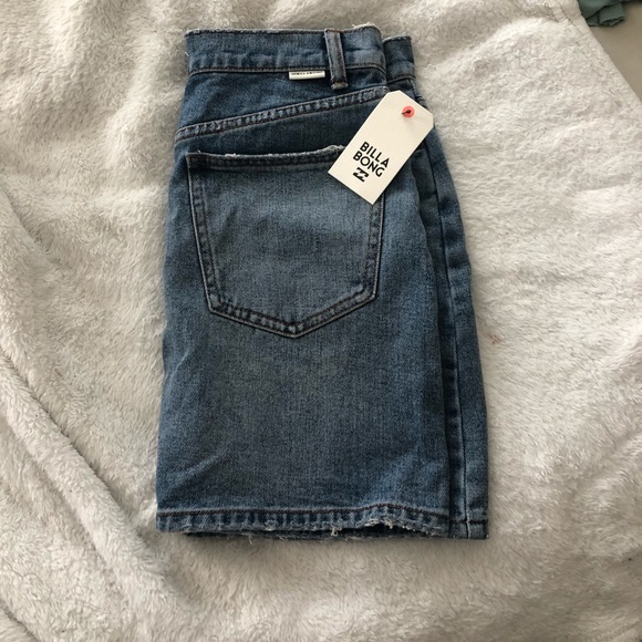 Billabong Jean Skirt - Picture 1 of 6